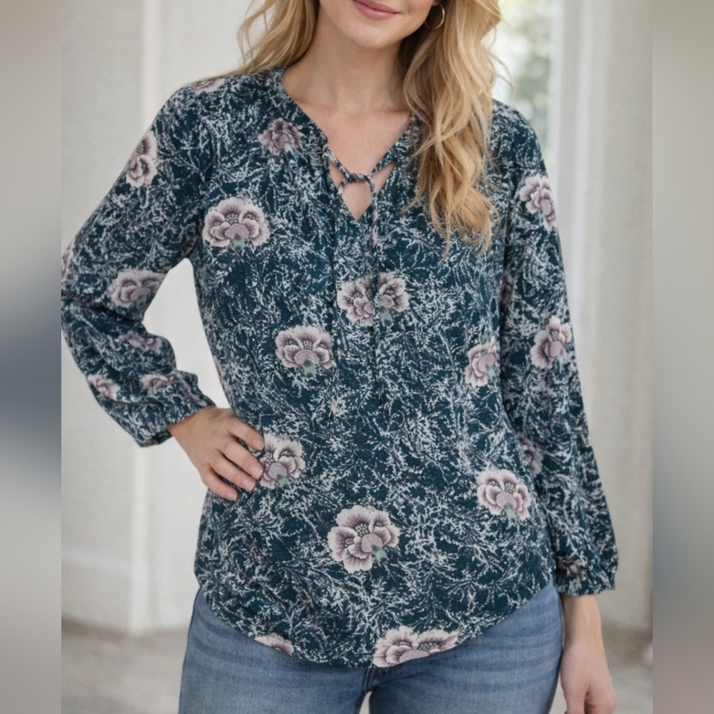 LOFT green floral long sleeve top - Picture 2 of 5